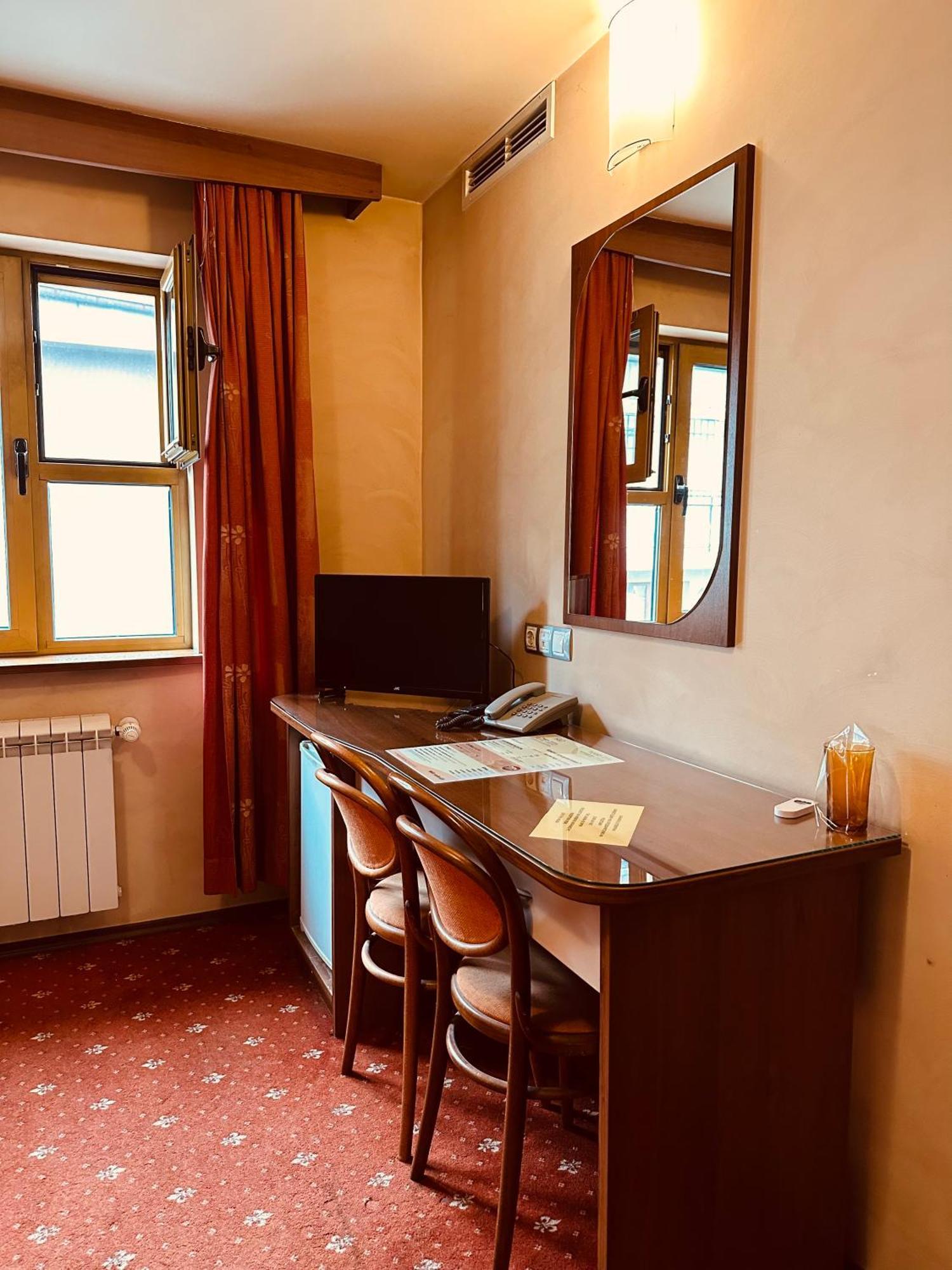 Hotel Rai Sofia Bagian luar foto